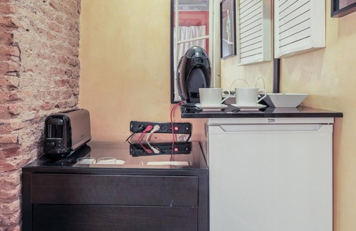 Santa Cruz Apartment | The house of the restoration architect Aire