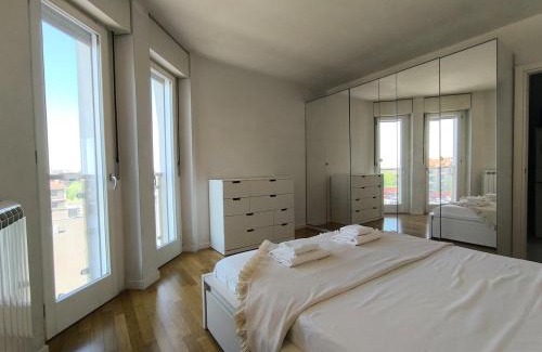 Pregnana Milanese Apartment | The house of veils - Elegance and comfort Rho Fiera
