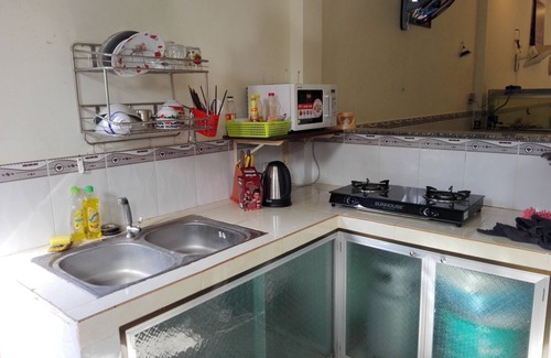 East Ham Tien Beach House | The House with 3 bedrooms and big garden