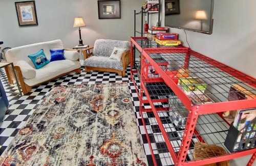 Fayetteville House | The Hub