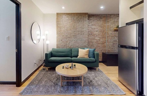 Peter Cooper Village Apartment | The Ideal VII Vibe 8594