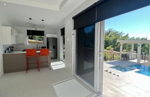 New Hope Apartment | The Indianna Luxury Pool & Spa