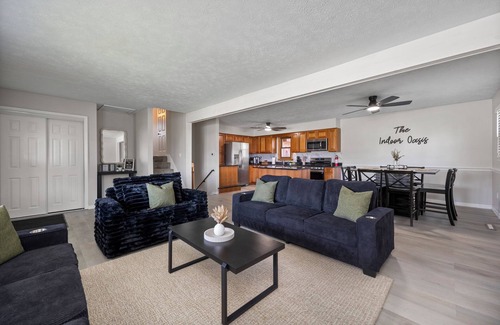 Milan House | The Indoor Oasis- Indoor Heated Pool Near Cedar Point & Sandusky