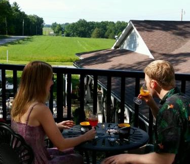 Shippenville Bed & Breakfast | The Inn at Deer Creek Winery
