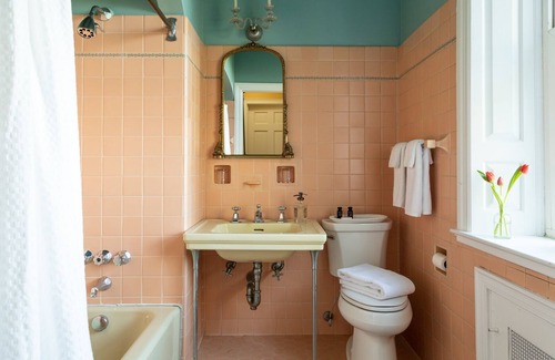 Tracys Landing Bed & Breakfast | The Inn at Tacaro Estate