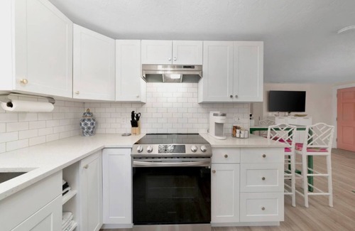 South Sarasota House | The Ivanhoe Getaway