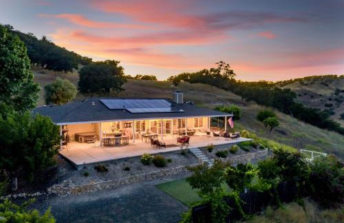 Bradley House | The J's Nest