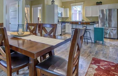 Cherry Valley House | The Jackrabbit - 3 Summer Village