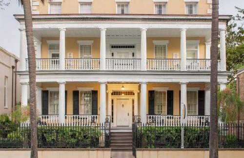 Charleston Historic District Bed & Breakfast | The Jasmine House