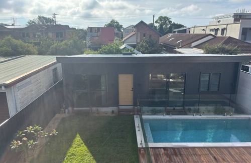 Hamilton South House | The Junction Poolhouse