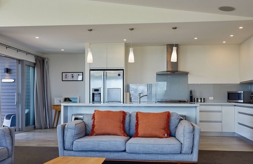 South Bay House | The Kaikoura Bach Retreat