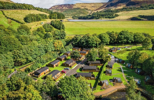 Saddleworth Cottage | THE KINGFISHER SAFARI TENT - PETS WELCOME in Greenfield