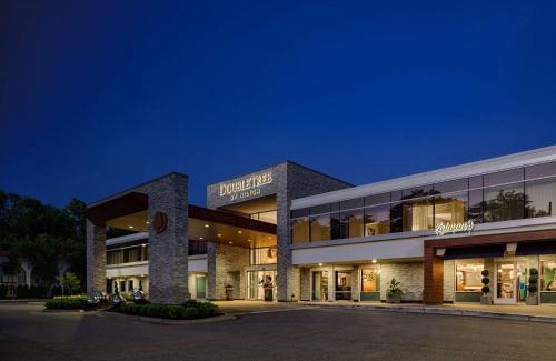 Bloomfield Hills Hotel | The Kingsley Bloomfield Hills - a DoubleTree by Hilton