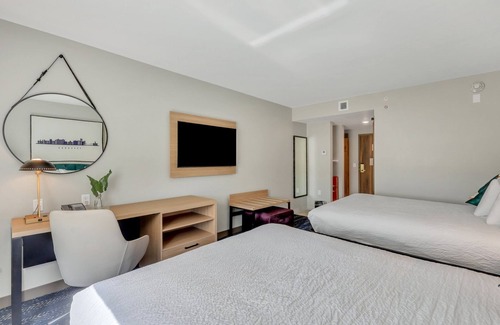 Garden City Hotel | The Kingston Hotel