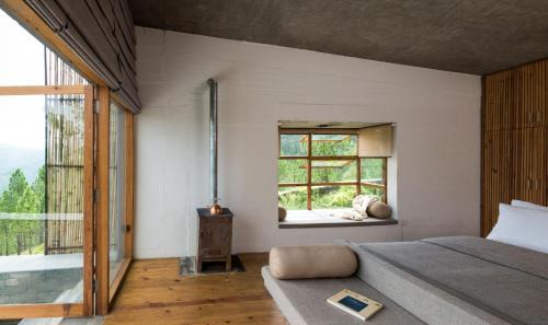 Binsar Hotel | The Kumaon