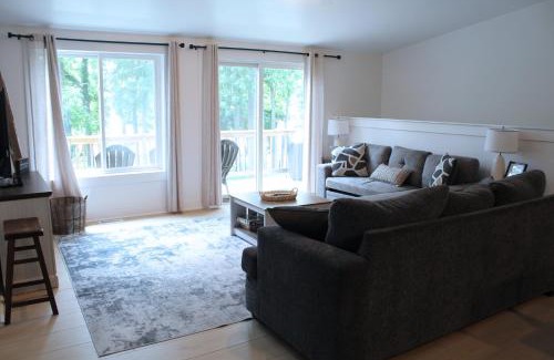 Cloverdale House | The Lake Barndominium