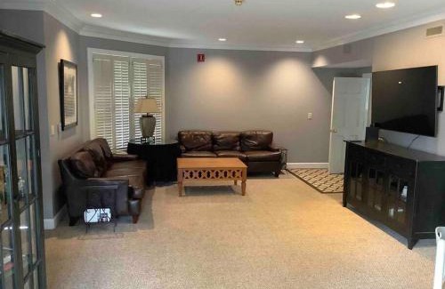 Joppa House | The Lake House on Cherokee Ridge Golf Course