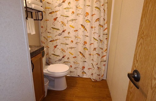 Hillsboro House | The Lake House