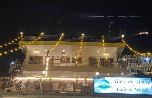 Bhimtal Hotel | The lakehouse by lake & woods