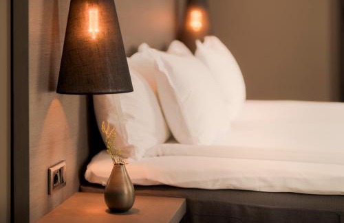 Norrkoping City Centre Hotel | The Lamp Hotel & Spa