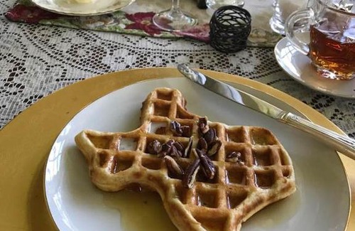 Gainesville Bed & Breakfast | The Lancaster Manor Bed and Breakfast