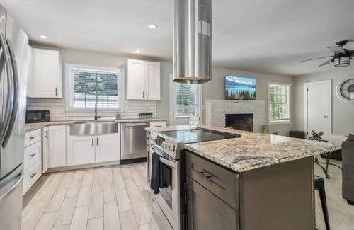 East Point House | The Landing Spot Near Atlanta Airport