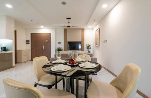 Hang Xanh Apartment | The Landmark 81- 2 Bedrooms Residence Suite