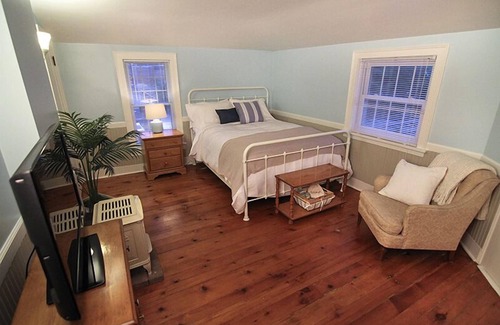 Penn Yan Bed & Breakfast | The Laurentide Inn