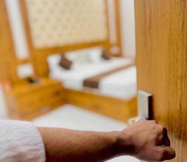 Palwal Hotel | The Lavish Hotel