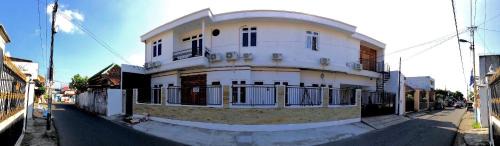Central Yogyakarta House | The LaWang Yogya Guesthouse
