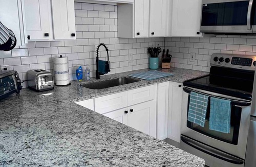 St. Petersburg - Clearwater House | The Lazy Lizard~Fun Cozy Cottagenn