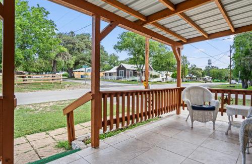 Bandera House | The Lazy Spur