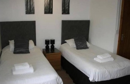 Dunhampton Bed & Breakfast | The Leaking Well Dunhampton