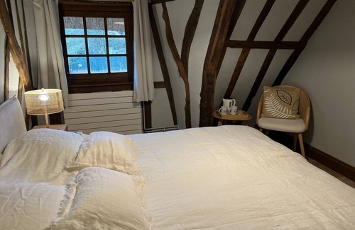 Vattetot-sous-Beaumont Bed & Breakfast | The Leblanc bedroom in the authentic and newly renovated cottage La Chaumière Normande