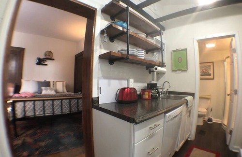 University District Apartment | The Level Two Studio @ OSU & Short North