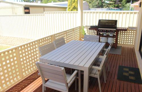 Port Hughes House | The Lighthouse - Beachfront Accommodation