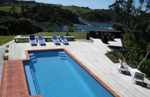 Tutukaka Bed & Breakfast | The Lighthouse Lookout