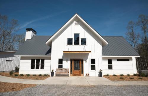 Dahlonega Hotel | The Limelight Inn