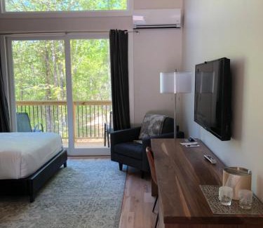 Dahlonega Hotel | The Limelight Inn