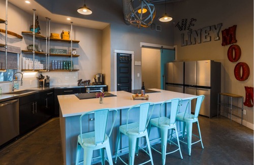 Dripping Springs Resort | The Liney Moon