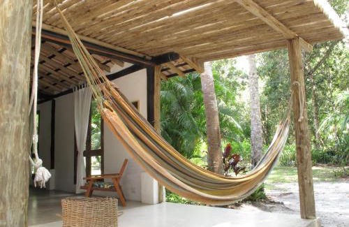 Santa Cruz Cabralia House | The Lion Cottage- Charming Studios