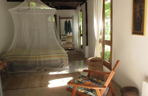 Santa Cruz Cabralia House | The Lion Cottage- Charming Studios