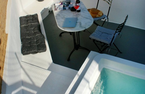 Fira Villa | The Lithos Villa | The Perfect retreat to enjoy the immense beauty of Santorini