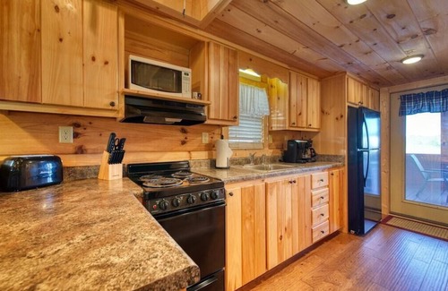 Blairsville Cabin | The Little Big Foot in Blairsville