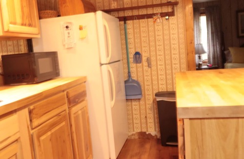 Dushore Cabin | The Little Cedar - overlooking South Black Creek