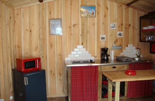 Le Porge Apartment | The little chalet under the mimosas
