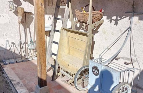 Montresor House | The little house in the heart of the village