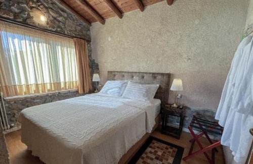 Kastoria Apartment | The Little Stone House by the Lake