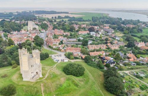 Orford House | The Lobster Pot