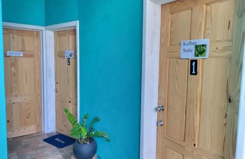 Piaye Bed & Breakfast | The Local Experience -Kosol Suite